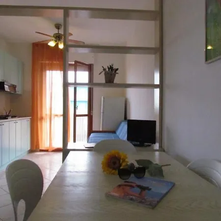Casa vacanze Flat In A With 12 Swimming Pools - Sports - Children's Play Area Bibione