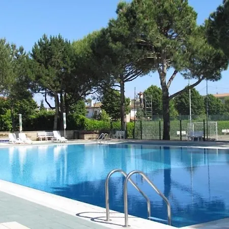 Flat In A With 12 Swimming Pools - Sports - Children's Play Area