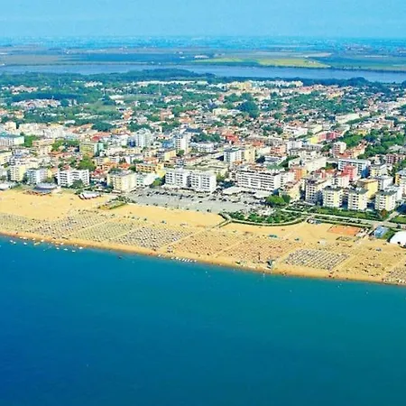 Flat In A With 12 Swimming Pools - Sports - Children's Play Area * Bibione